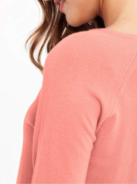 Джемпер из пряжи с вискозой премиального качества 025 Джемпер из пряжи с вискозой премиального качества 025