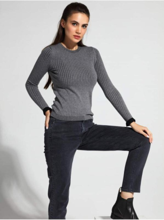 Стильный  вязаный  джемпер в рубчик с рюшами LDK 063