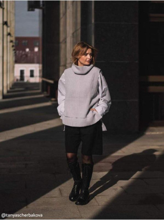 Вязаный шерстяной жилет без рукавов LDK 071 || Жилет жін. CE LDK071 18С-223СП, р.170-84, moon grey