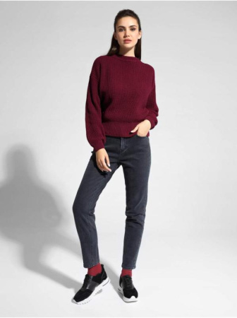 Стильный джемпер из объемной пряжи со шнуровкой на спине LDK 073 || Джемпер жін. CE LDK073 18С-225СП, р.170-92, grape wine