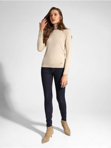 Вязаный свитер из итальянской пряжи с вискозой премиального качества LDK 055