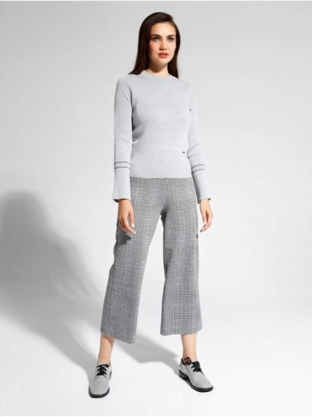 Вязаный джемпер с расклешенными рукавами LDK 059